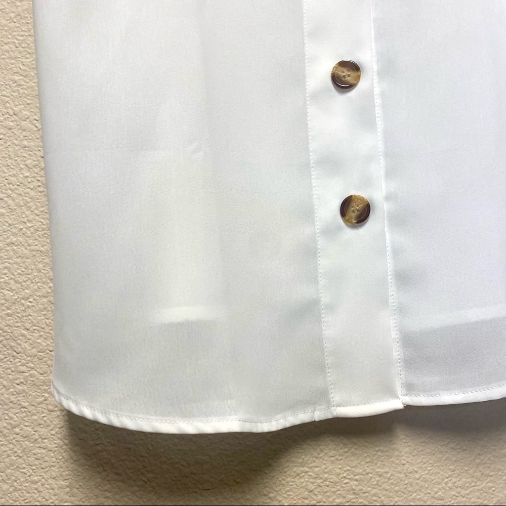 Women’s white button down cami tank top. Sz SM, adjustable straps - Picture 9 of 10